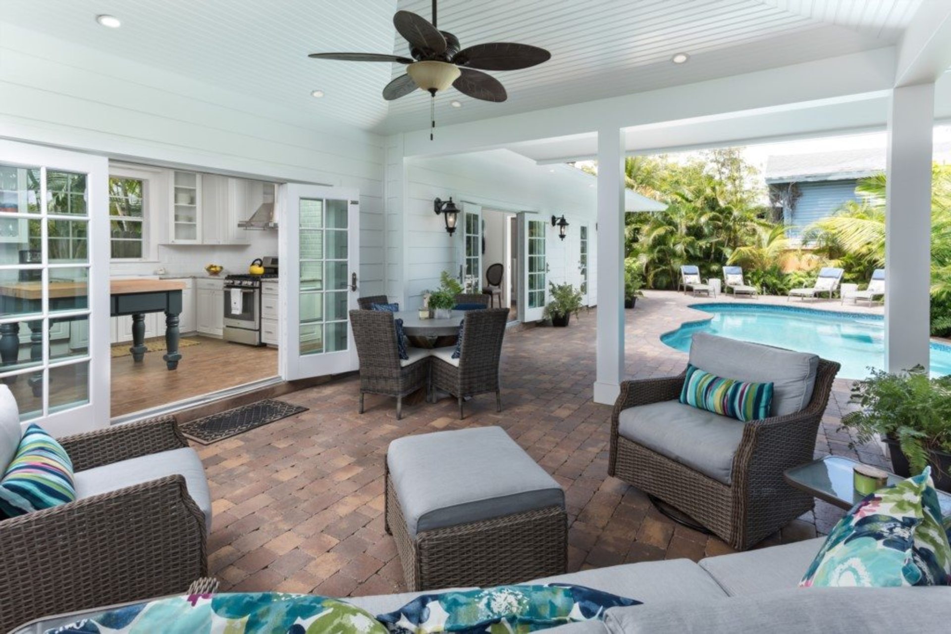 Resim Bu Güzel Palm Beach Vahasını Kiralama, West Palm Beach Villa 1845