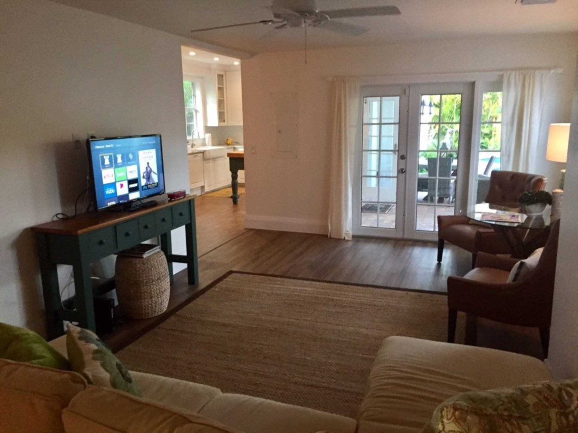 Resim Bu Güzel Palm Beach Vahasını Kiralama, West Palm Beach Villa 1845
