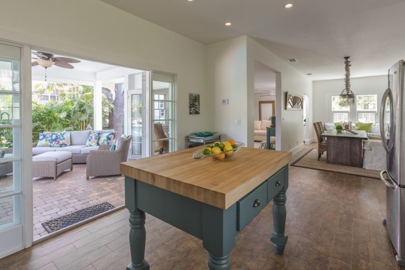 Resim Bu Güzel Palm Beach Vahasını Kiralama, West Palm Beach Villa 1845