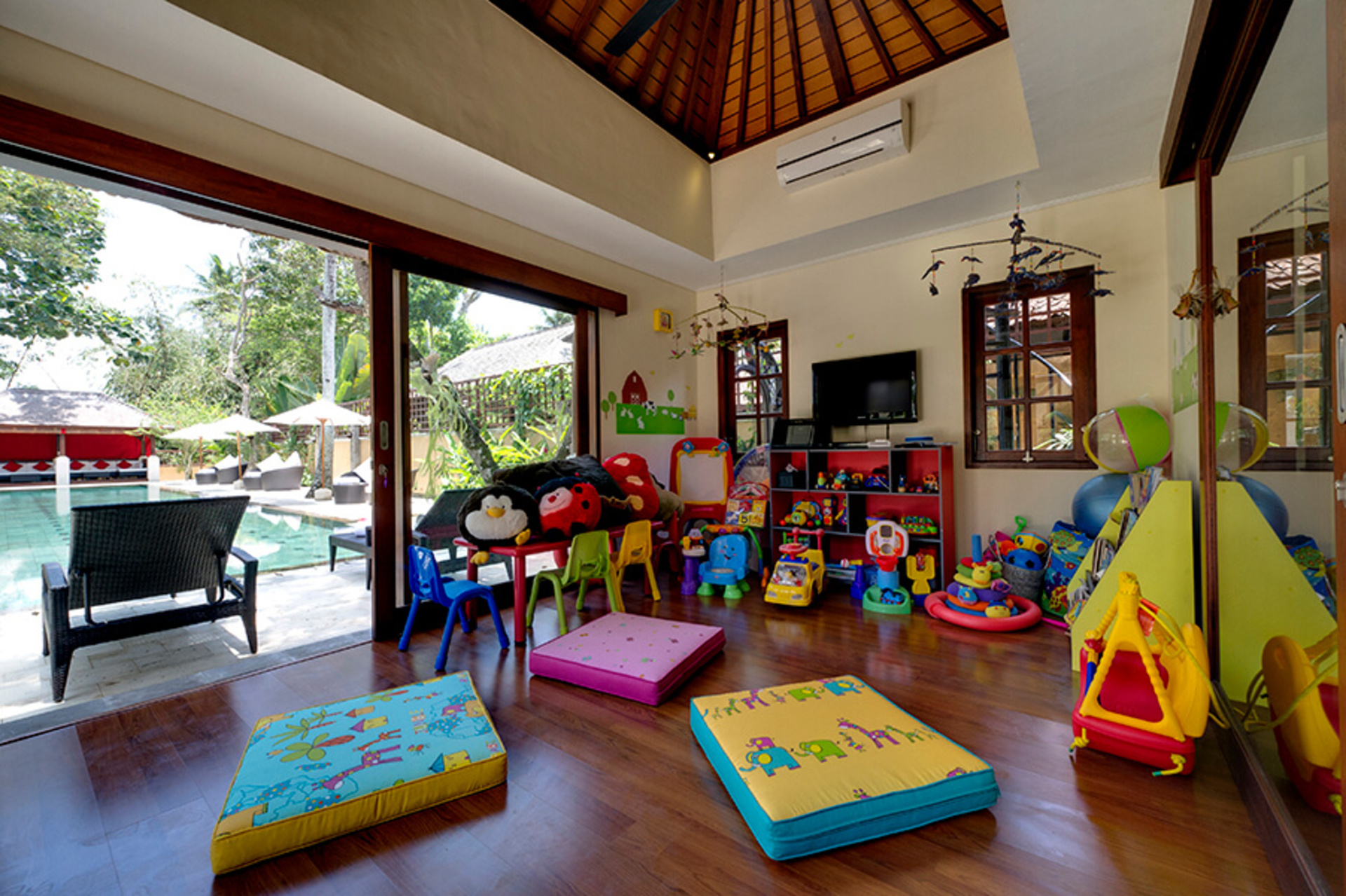 Ubud'un En Seçkin Bölgelerinden Biri Olan Villa San'da Hayalinizdeki Villayı Kiralayın