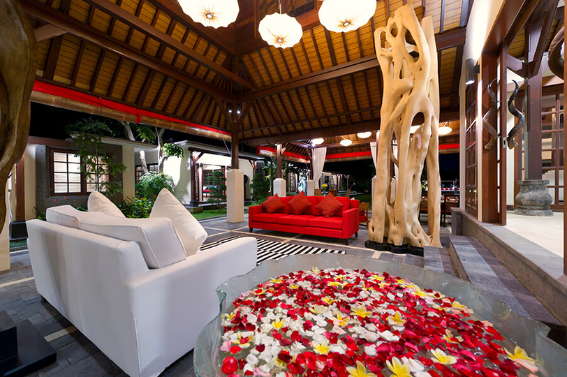 Ubud'un En Seçkin Bölgelerinden Biri Olan Villa San'da Hayalinizdeki Villayı Kiralayın