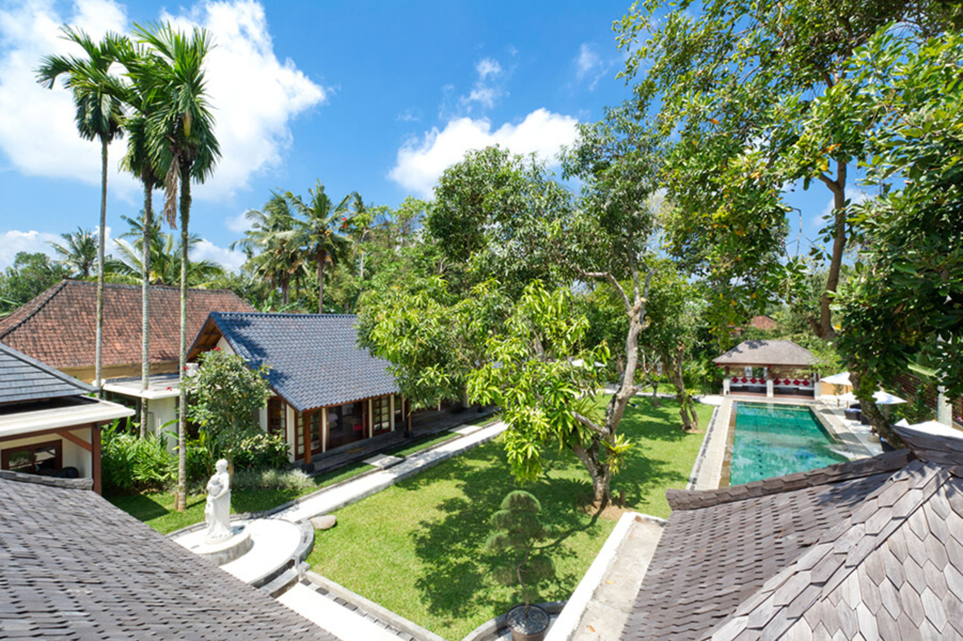 Ubud'un En Seçkin Bölgelerinden Biri Olan Villa San'da Hayalinizdeki Villayı Kiralayın