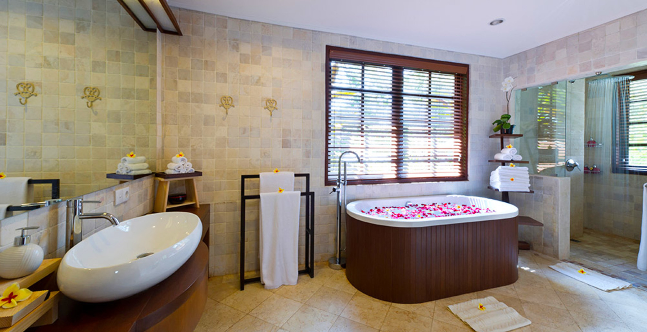 Ubud'un En Seçkin Bölgelerinden Biri Olan Villa San'da Hayalinizdeki Villayı Kiralayın