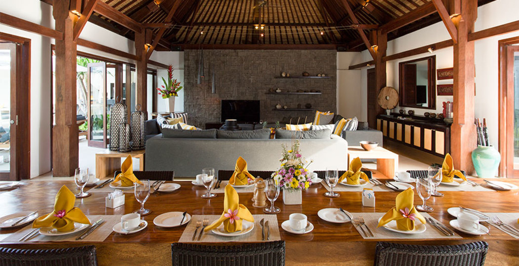 Bali'de Sahile Yakın Lüks Villa Kiralama, Bali Villa 1008