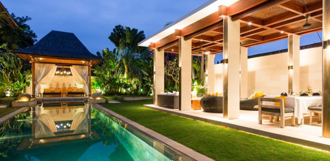 Bali'de Sahile Yakın Lüks Villa Kiralama, Bali Villa 1008