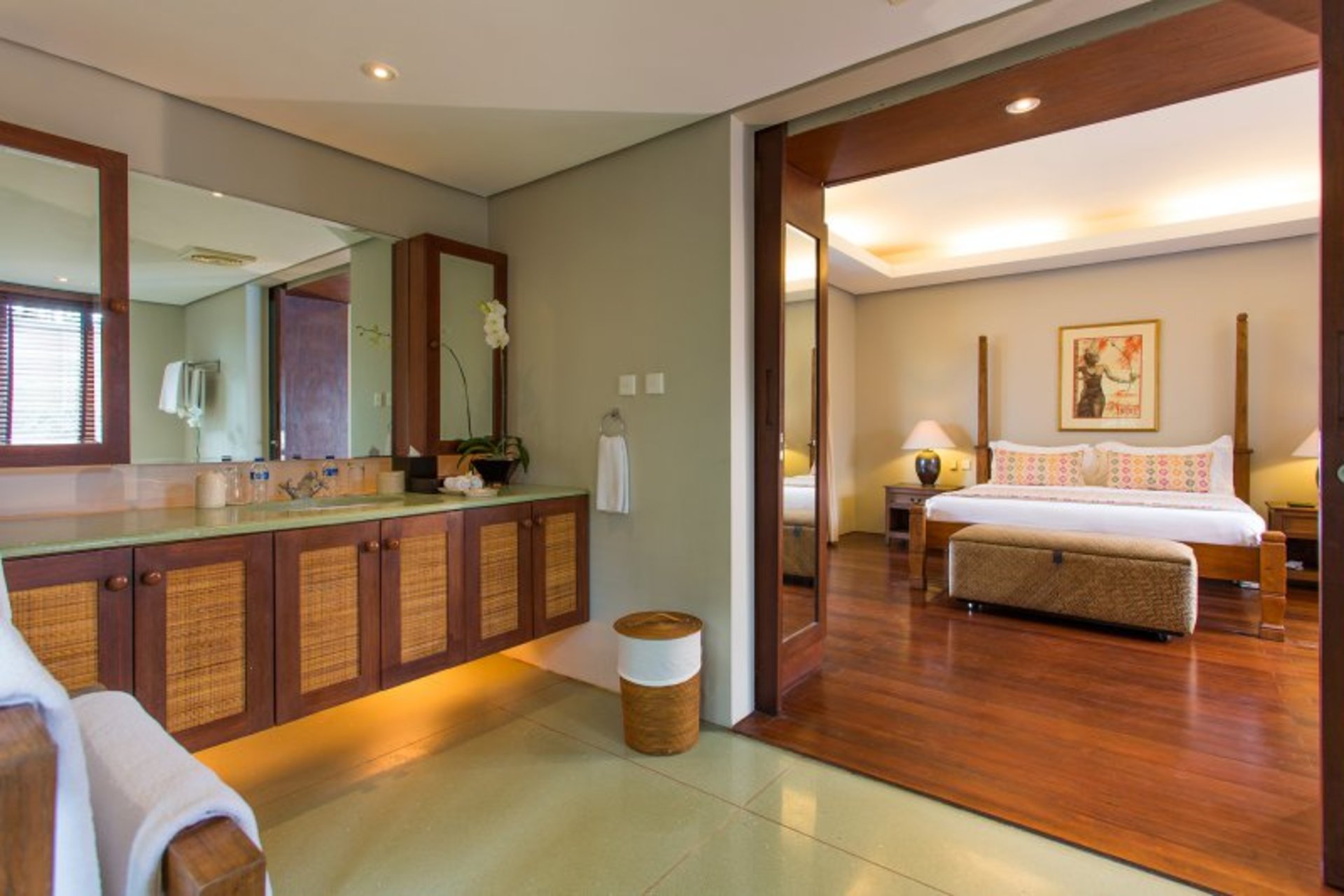 Bali'de Sahile Yakın Lüks Villa Kiralama, Bali Villa 1008