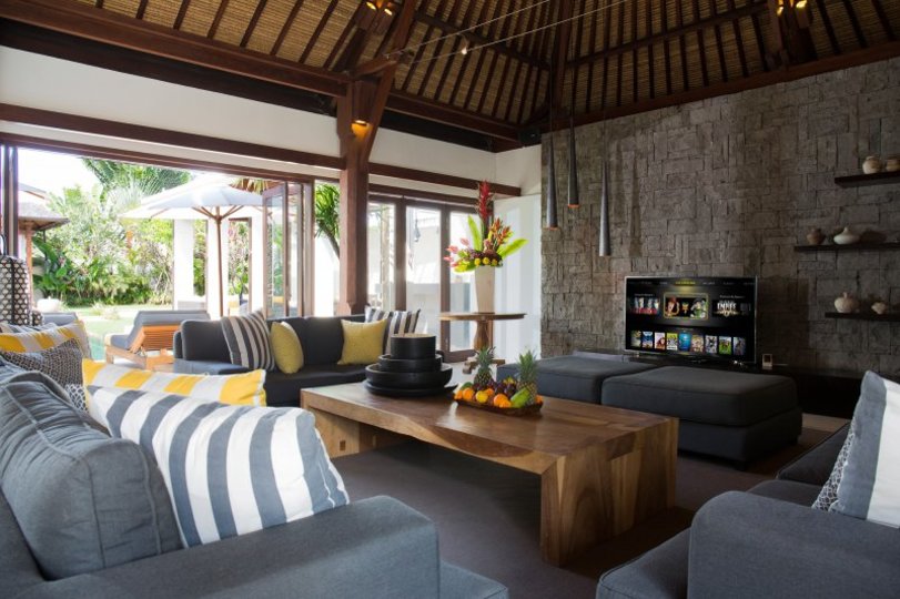 Bali'de Sahile Yakın Lüks Villa Kiralama, Bali Villa 1008