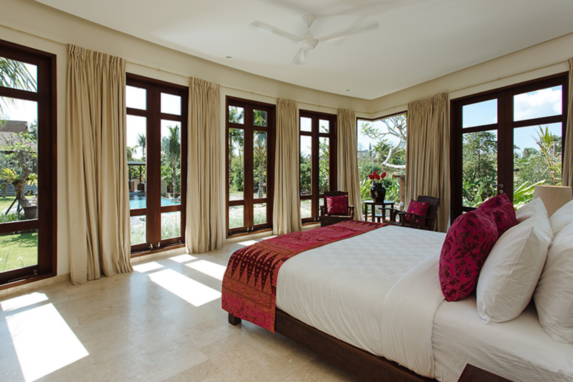 Bali'de 5 Yıldızlı Villa, Plajdan Dakikalar, Bali Villa 1009