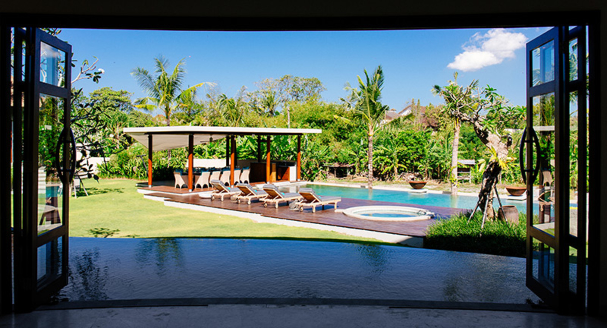 Bali'de 5 Yıldızlı Villa, Plajdan Dakikalar, Bali Villa 1009
