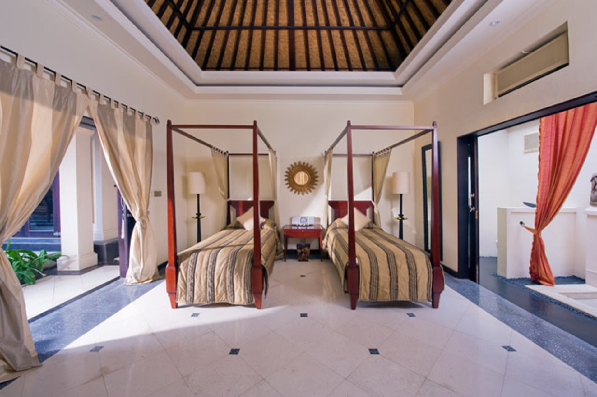 Özel Havuzlu Lüks 6 Yatak Odalı Villa, Bali Villa 1016