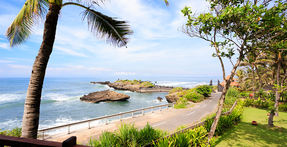 Resim Seseh-Tanah Lot, Villa Maridadi'deki Güzel Villanızda Özel Havuzunuzda Rahatlarken