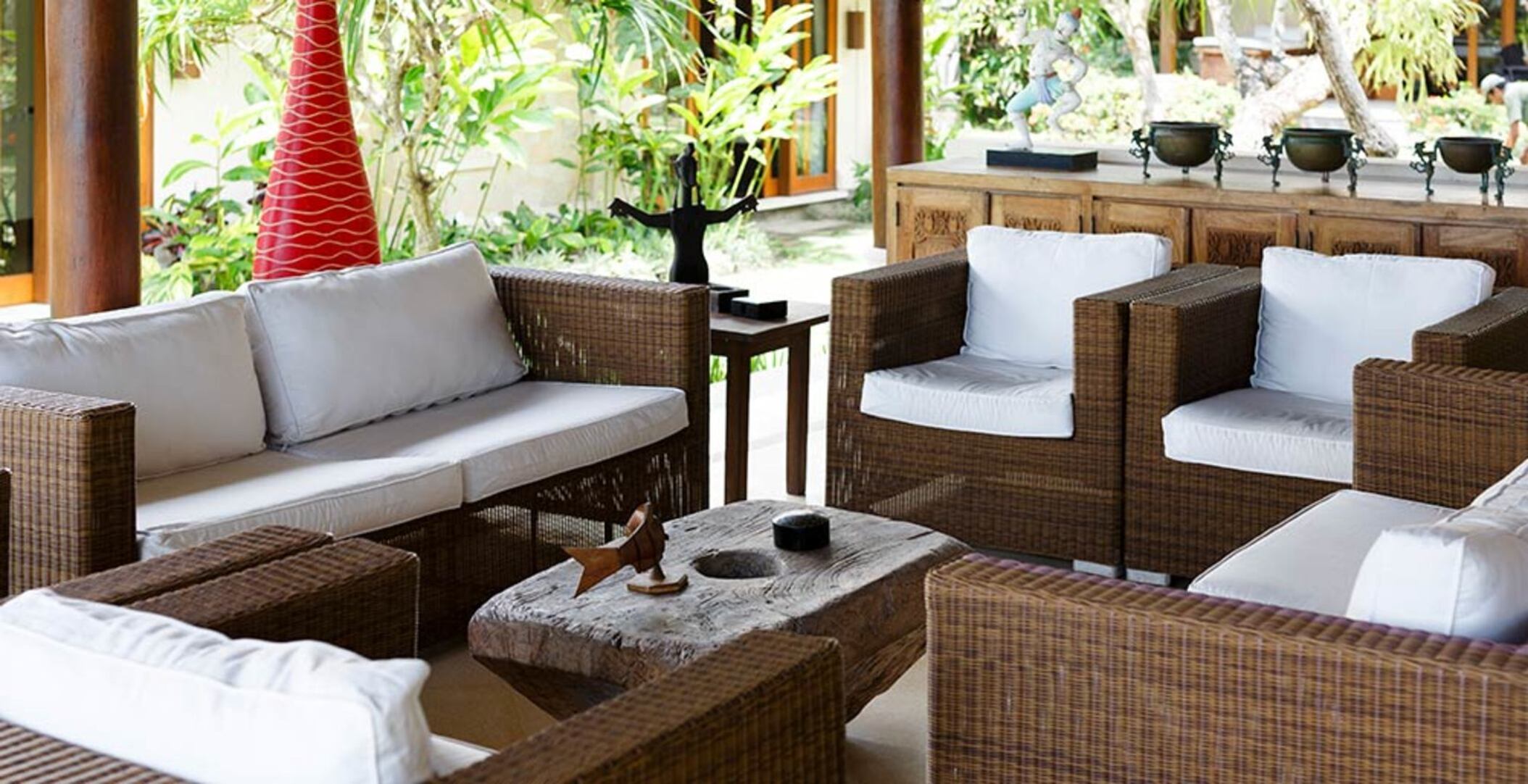Resim Seseh-Tanah Lot, Villa Maridadi'deki Güzel Villanızda Özel Havuzunuzda Rahatlarken