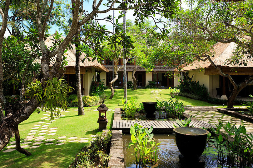 Resim Seseh-Tanah Lot, Villa Maridadi'deki Güzel Villanızda Özel Havuzunuzda Rahatlarken