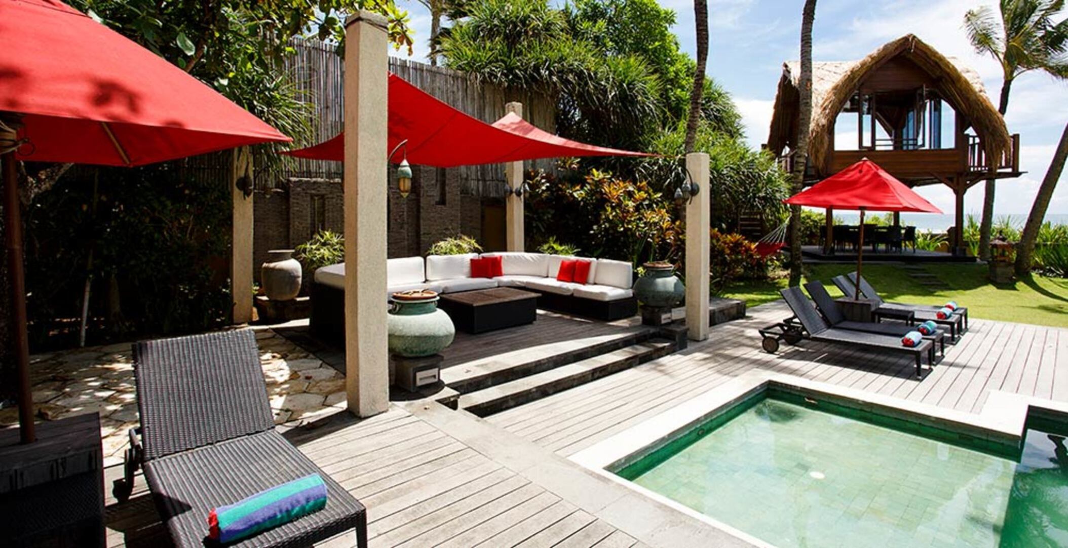 Resim Seseh-Tanah Lot, Villa Maridadi'deki Güzel Villanızda Özel Havuzunuzda Rahatlarken