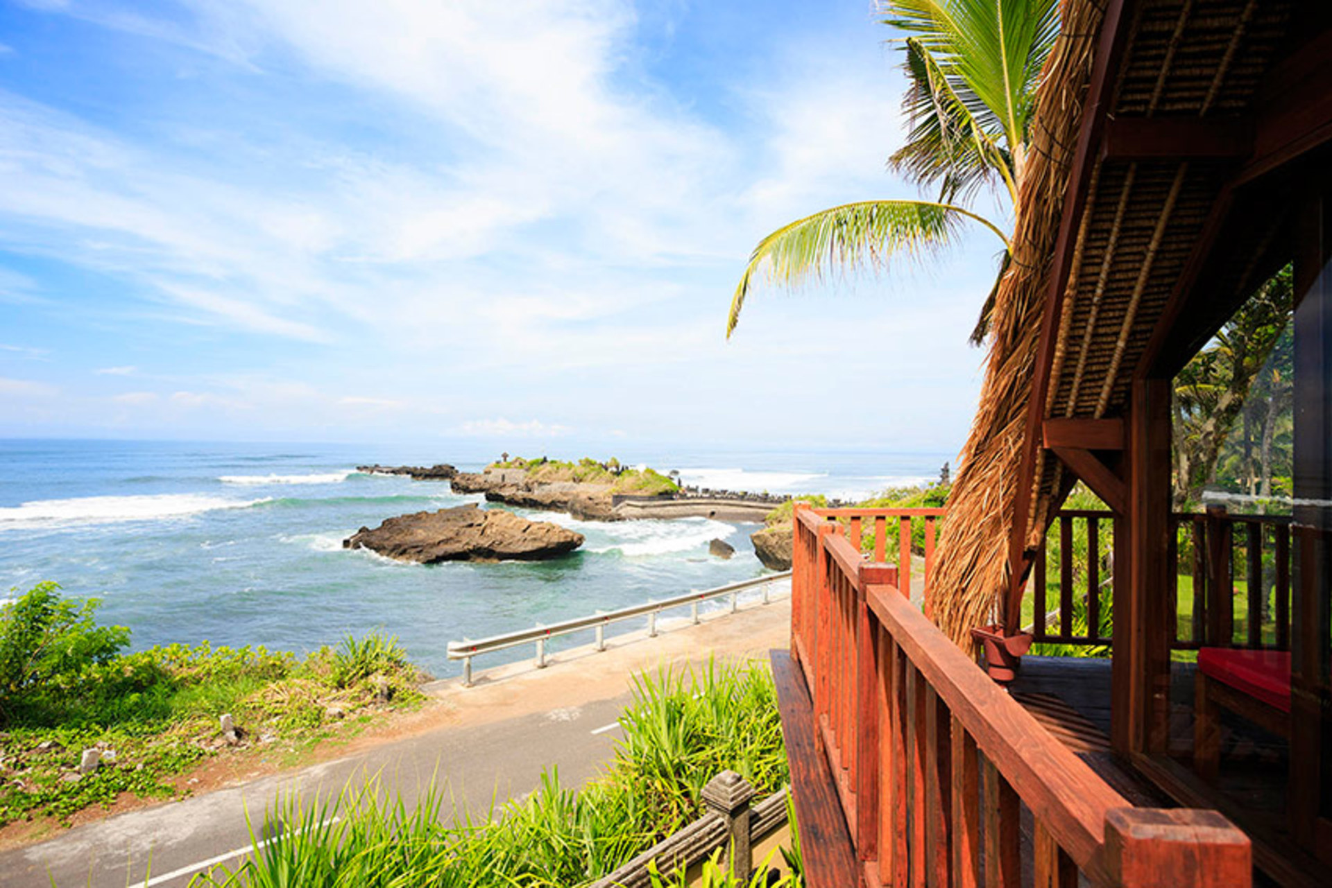 Resim Seseh-Tanah Lot, Villa Maridadi'deki Güzel Villanızda Özel Havuzunuzda Rahatlarken