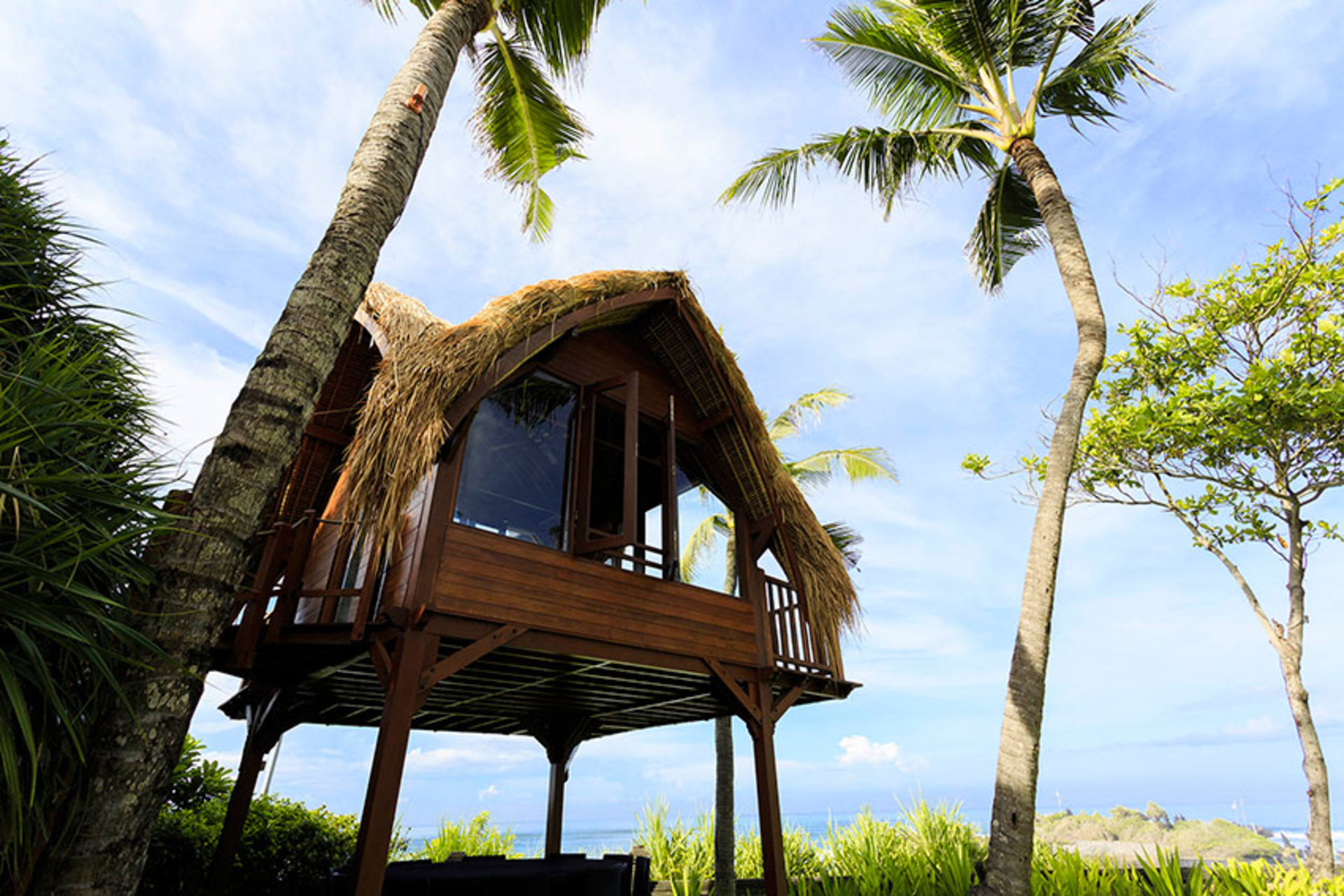 Resim Seseh-Tanah Lot, Villa Maridadi'deki Güzel Villanızda Özel Havuzunuzda Rahatlarken
