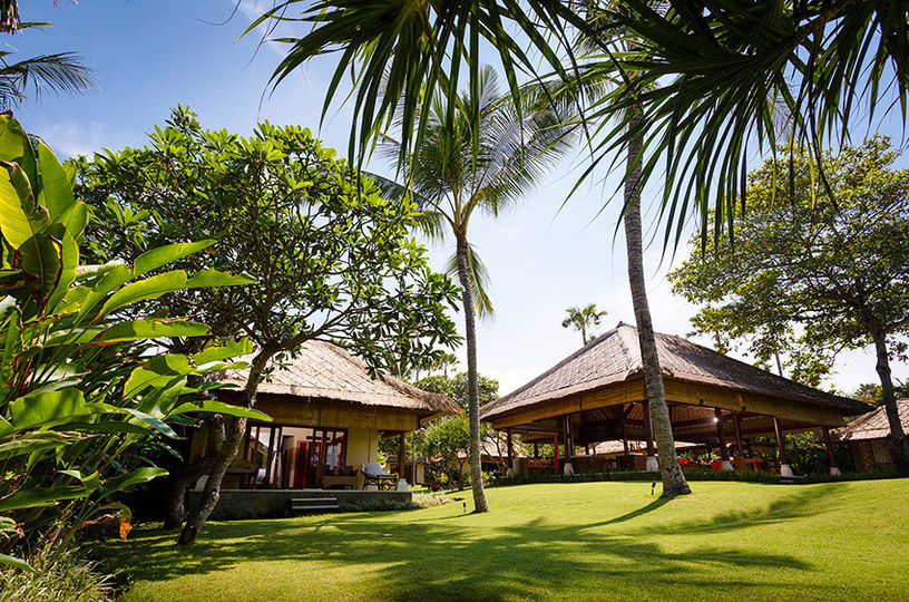 Resim Seseh-Tanah Lot, Villa Maridadi'deki Güzel Villanızda Özel Havuzunuzda Rahatlarken