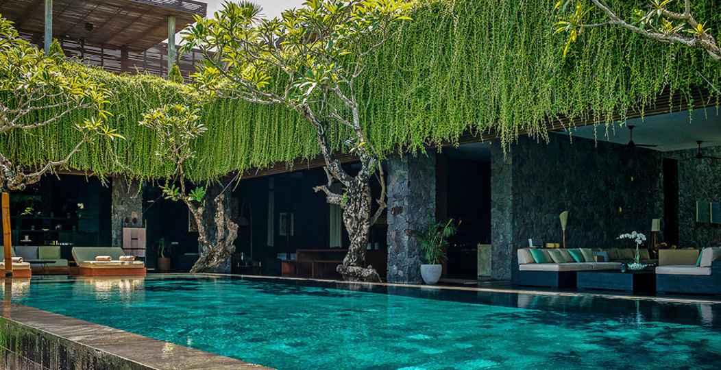Sonunda Siz ve Aileniz Muhteşem Ekibiyle Lüks Bir Villa Kiralayabilirsiniz, Bali Villa 1028