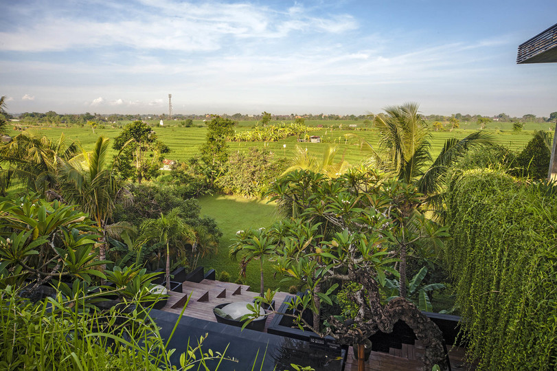 Sonunda Siz ve Aileniz Muhteşem Ekibiyle Lüks Bir Villa Kiralayabilirsiniz, Bali Villa 1028