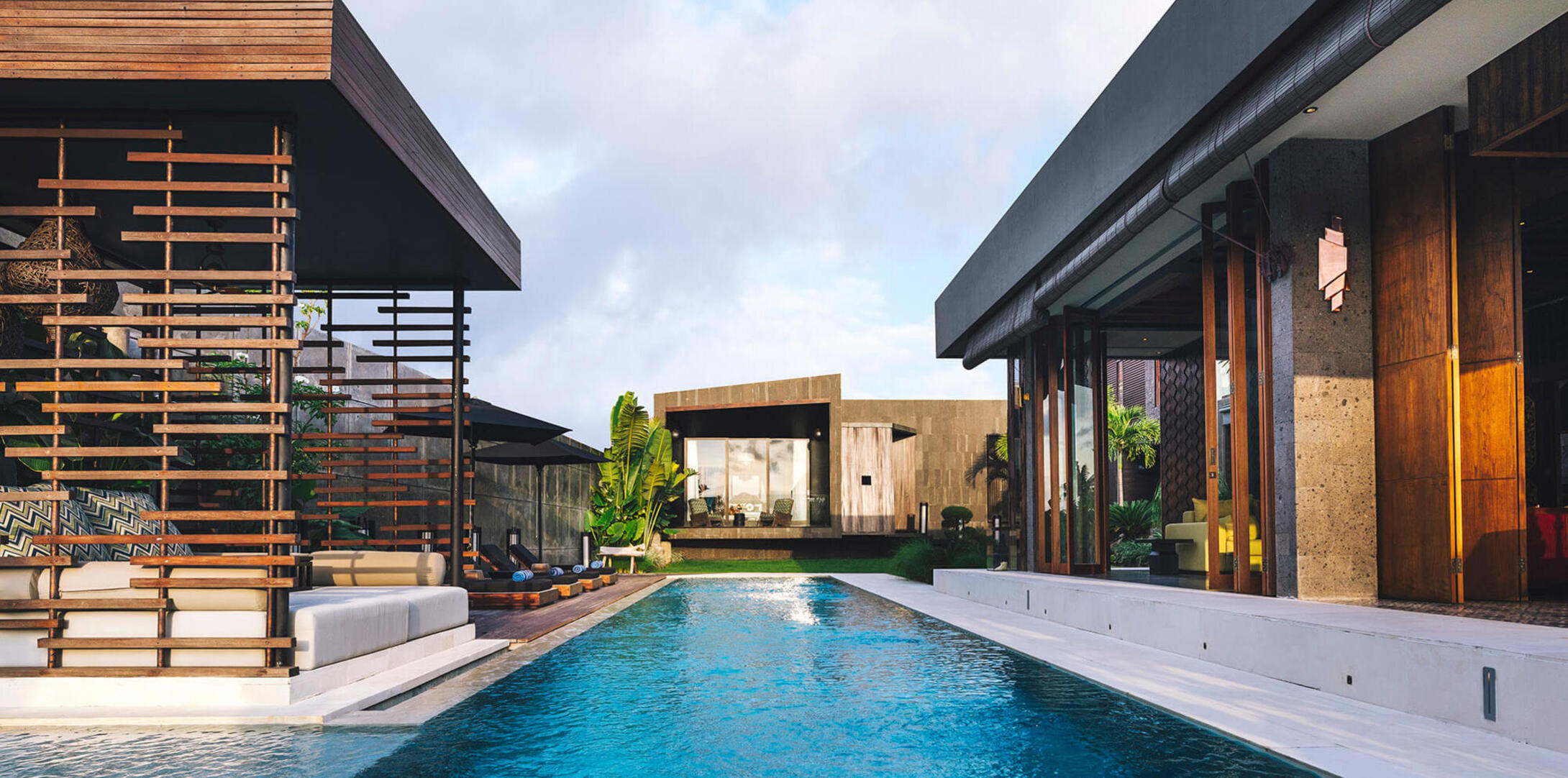 Bali'de 5 Yıldızlı Villa, Plaja Dakikalar, Bali Villa 1032