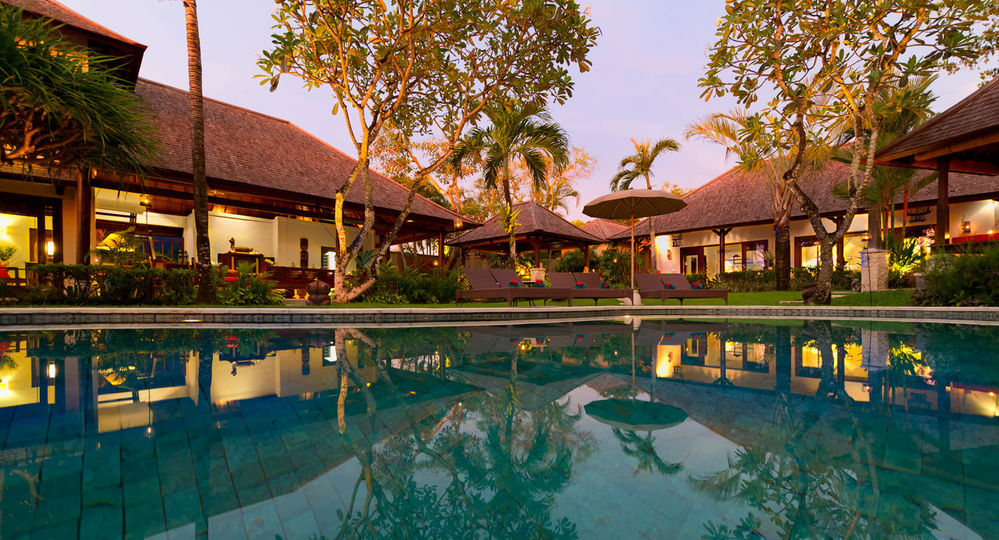 Bali'de Sahile Yakın Lüks Villa Kiralama, Bali Villa 1034