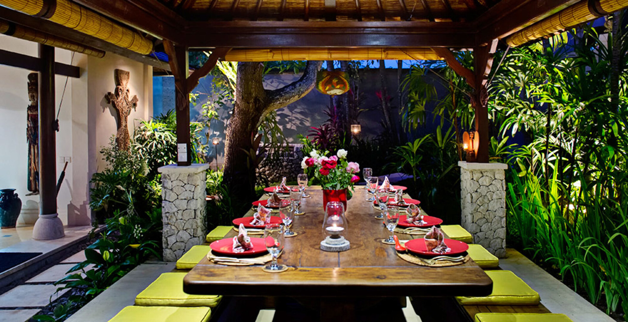 Bali'de Sahile Yakın Lüks Villa Kiralama, Bali Villa 1034