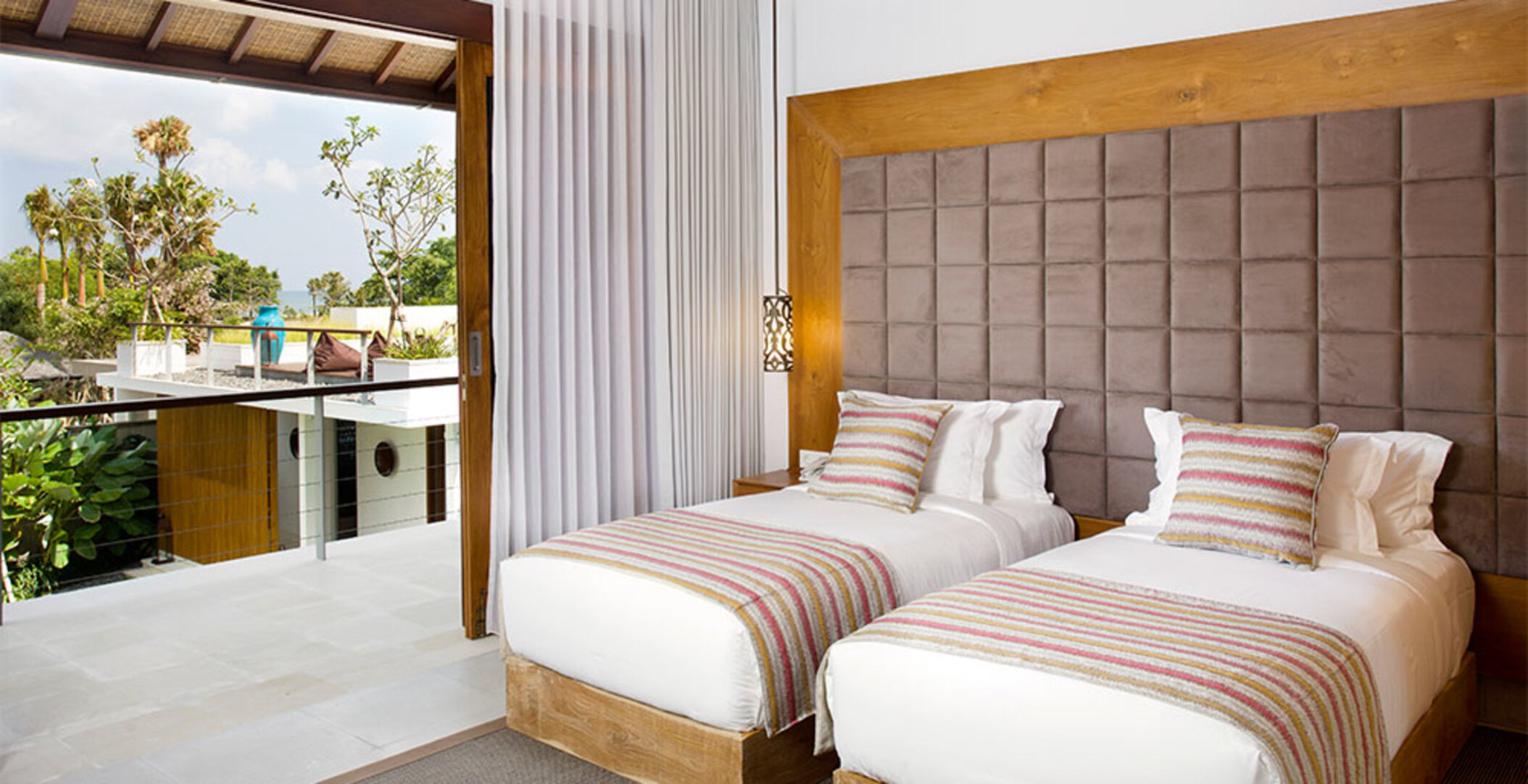 Bali'de 5 Yıldızlı Villa, Plaja Dakikalar, Bali Villa 1036