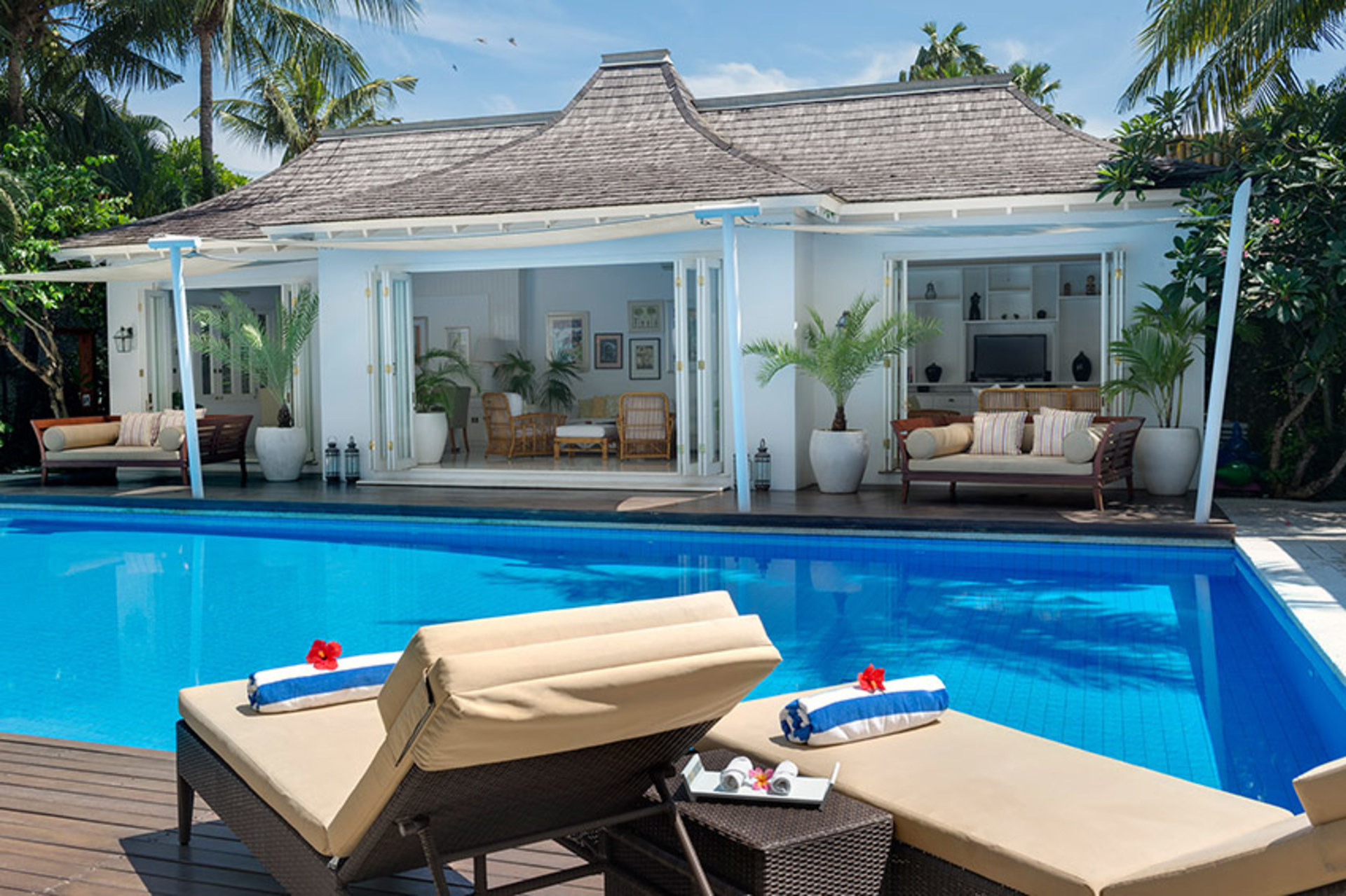 Bali'de Sahile Yakın Lüks Villa Kiralama, Bali Villa 1037