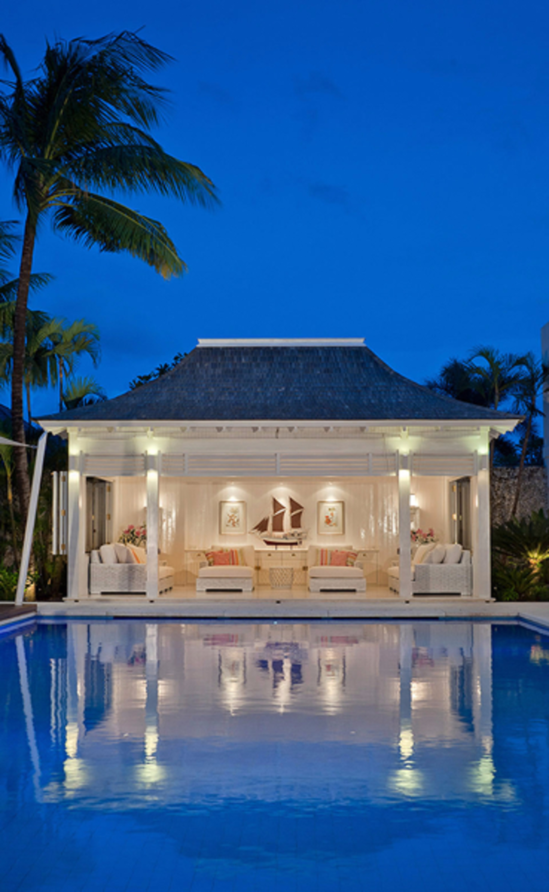 Bali'de Sahile Yakın Lüks Villa Kiralama, Bali Villa 1037