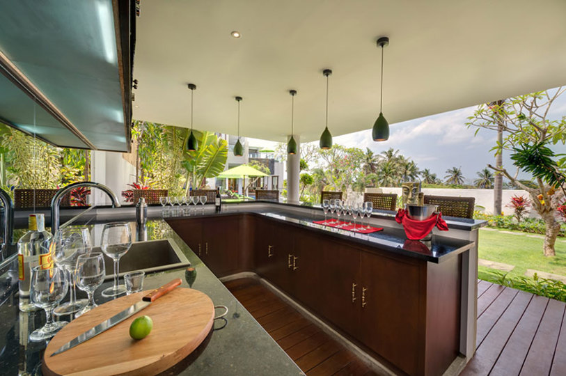 Bali'de Sahile Yakın Lüks Villa Kiralama, Bali Villa 1038