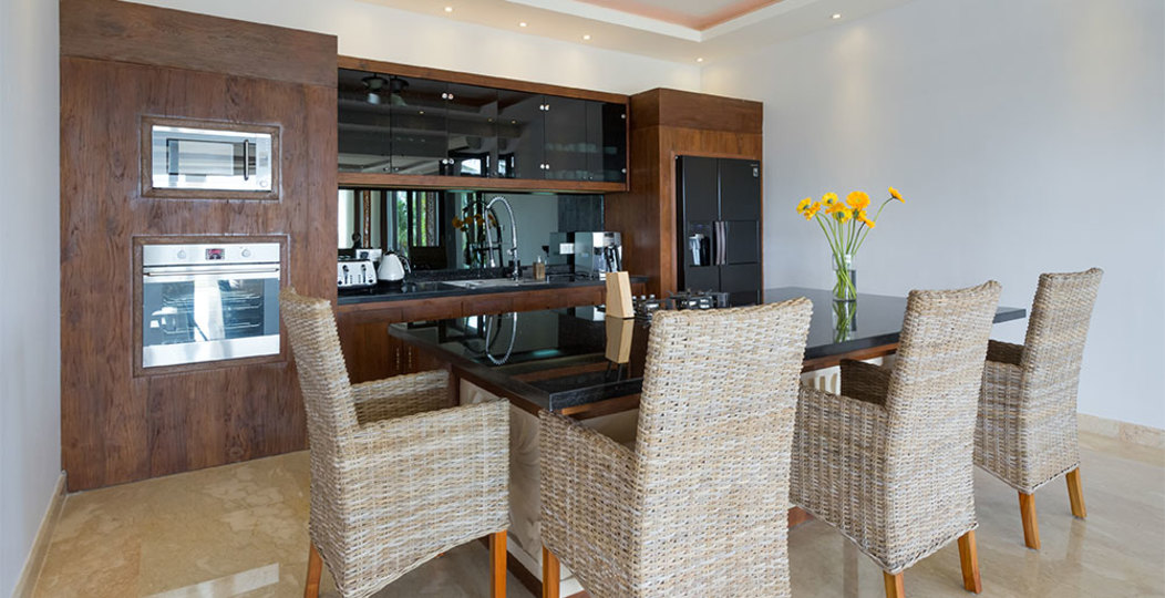 Bali'de Sahile Yakın Lüks Villa Kiralama, Bali Villa 1038