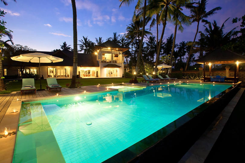 Villa Puri Nirwana, Sanur-Ketewel'de Birinci Sınıf Bir Konumda Bulunan Bu Lüks Villayı Seveceksiniz