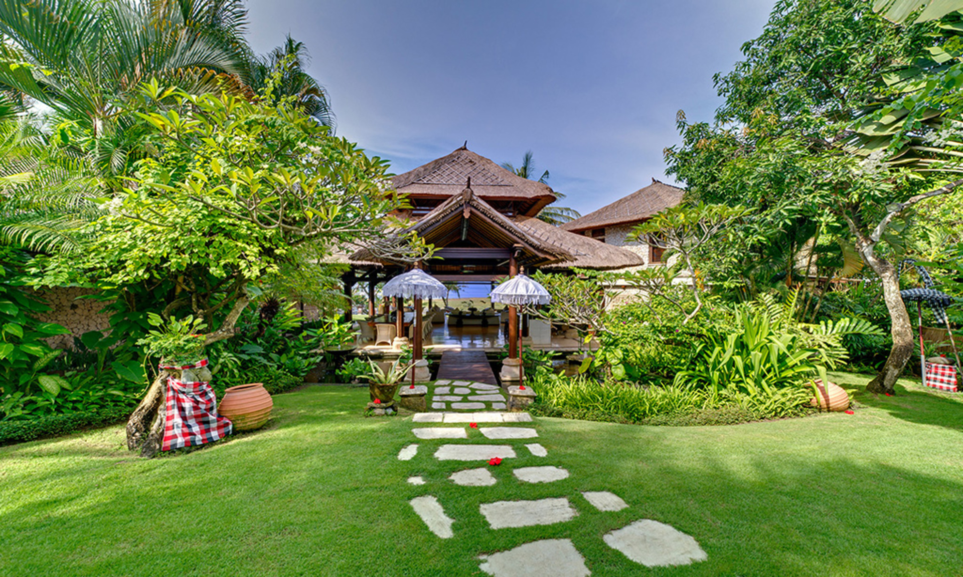Özel Havuzlu Lüks 6 Yatak Odalı Villa, Bali Villa 1046