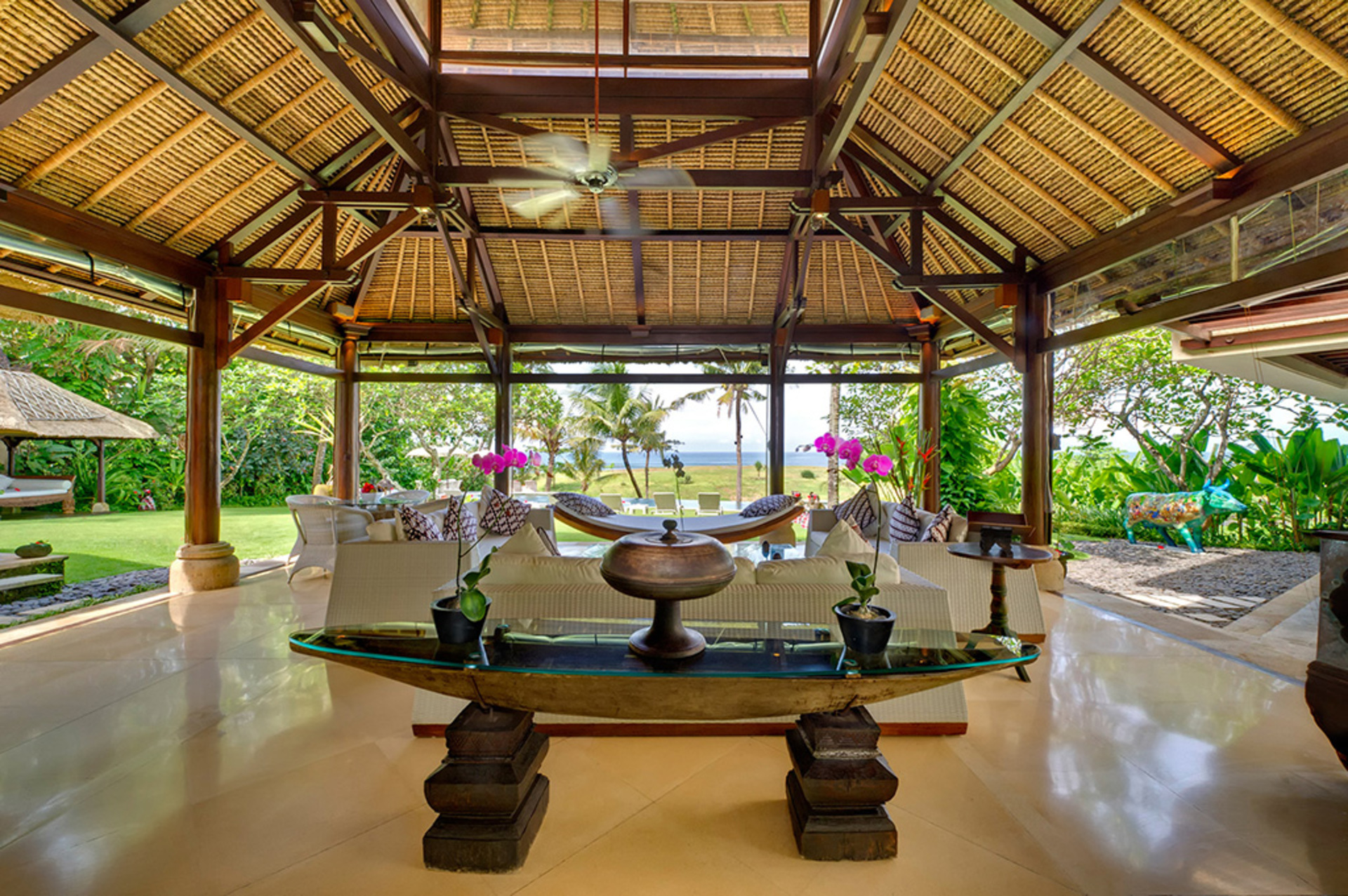 Özel Havuzlu Lüks 6 Yatak Odalı Villa, Bali Villa 1046