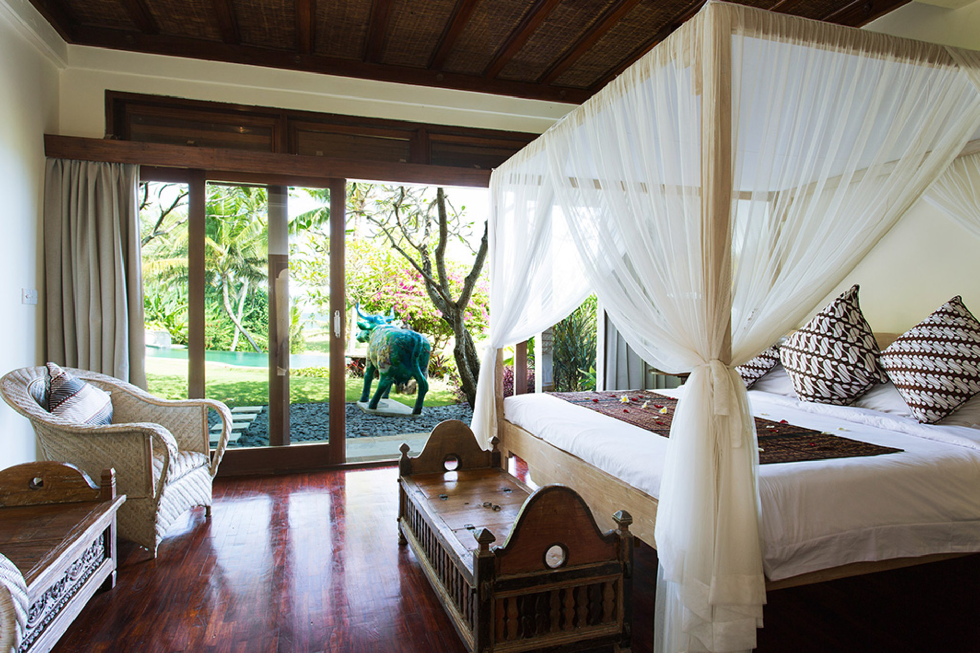 Özel Havuzlu Lüks 6 Yatak Odalı Villa, Bali Villa 1046