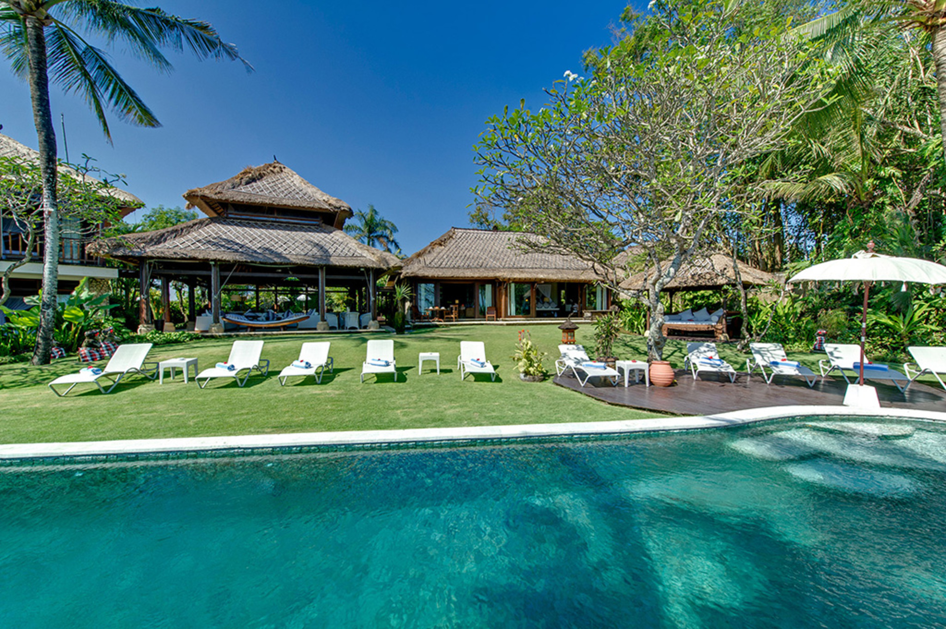 Özel Havuzlu Lüks 6 Yatak Odalı Villa, Bali Villa 1046