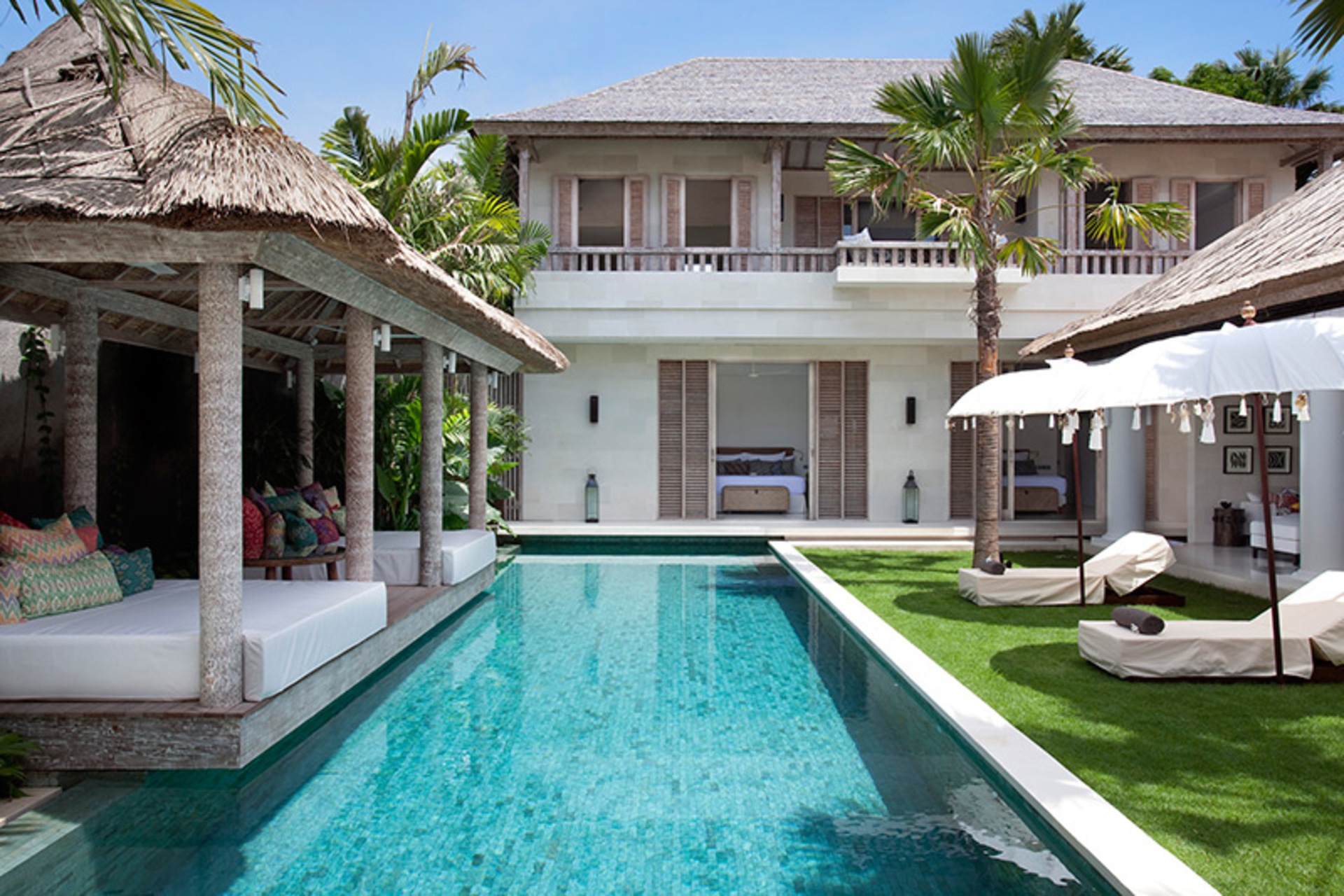 Bali'de Sahile Yakın Lüks Villa Kiralama, Bali Villa 1048
