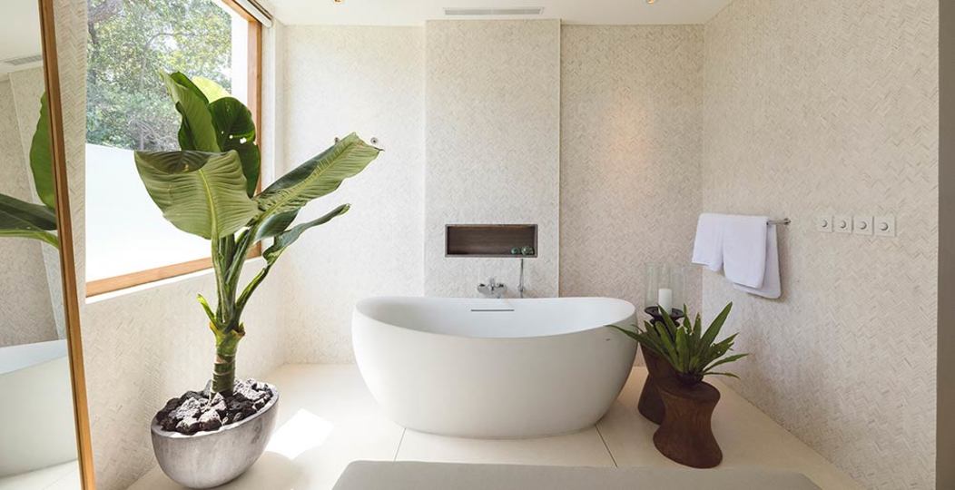 Bali'de Sahile Yakın Lüks Villa Kiralama, Bali Villa 1055