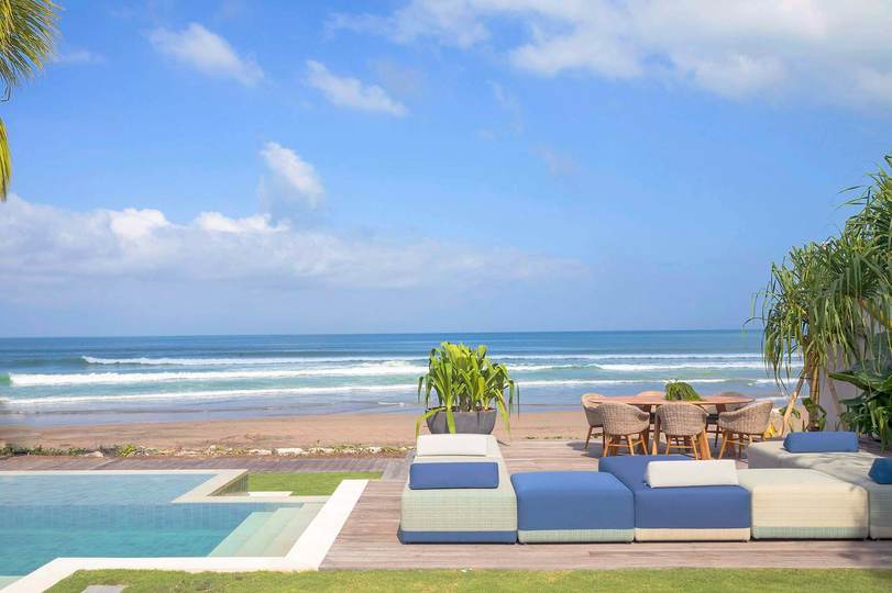 Bali'de Sahile Yakın Lüks Villa Kiralama, Bali Villa 1055