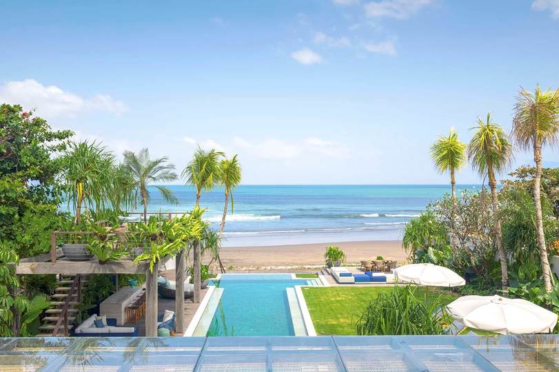 Bali'de Sahile Yakın Lüks Villa Kiralama, Bali Villa 1055