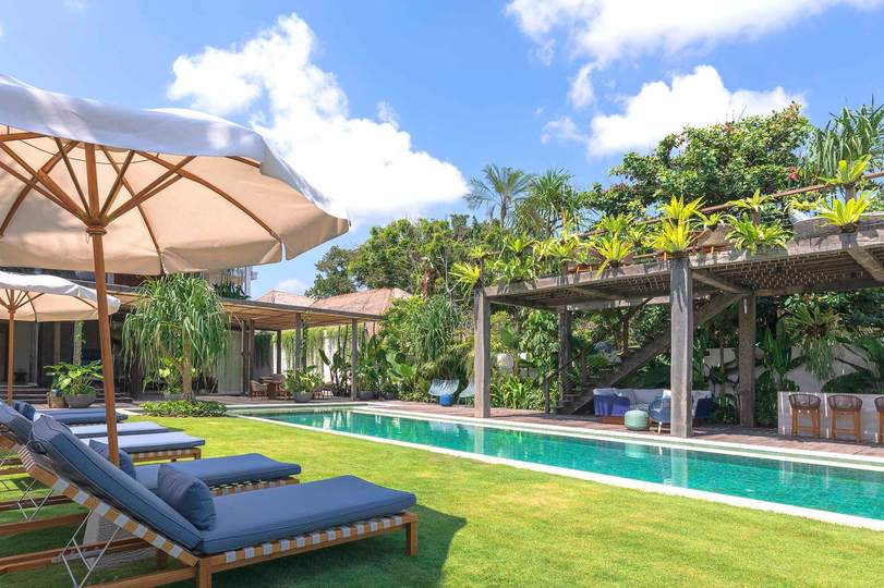 Bali'de Sahile Yakın Lüks Villa Kiralama, Bali Villa 1055