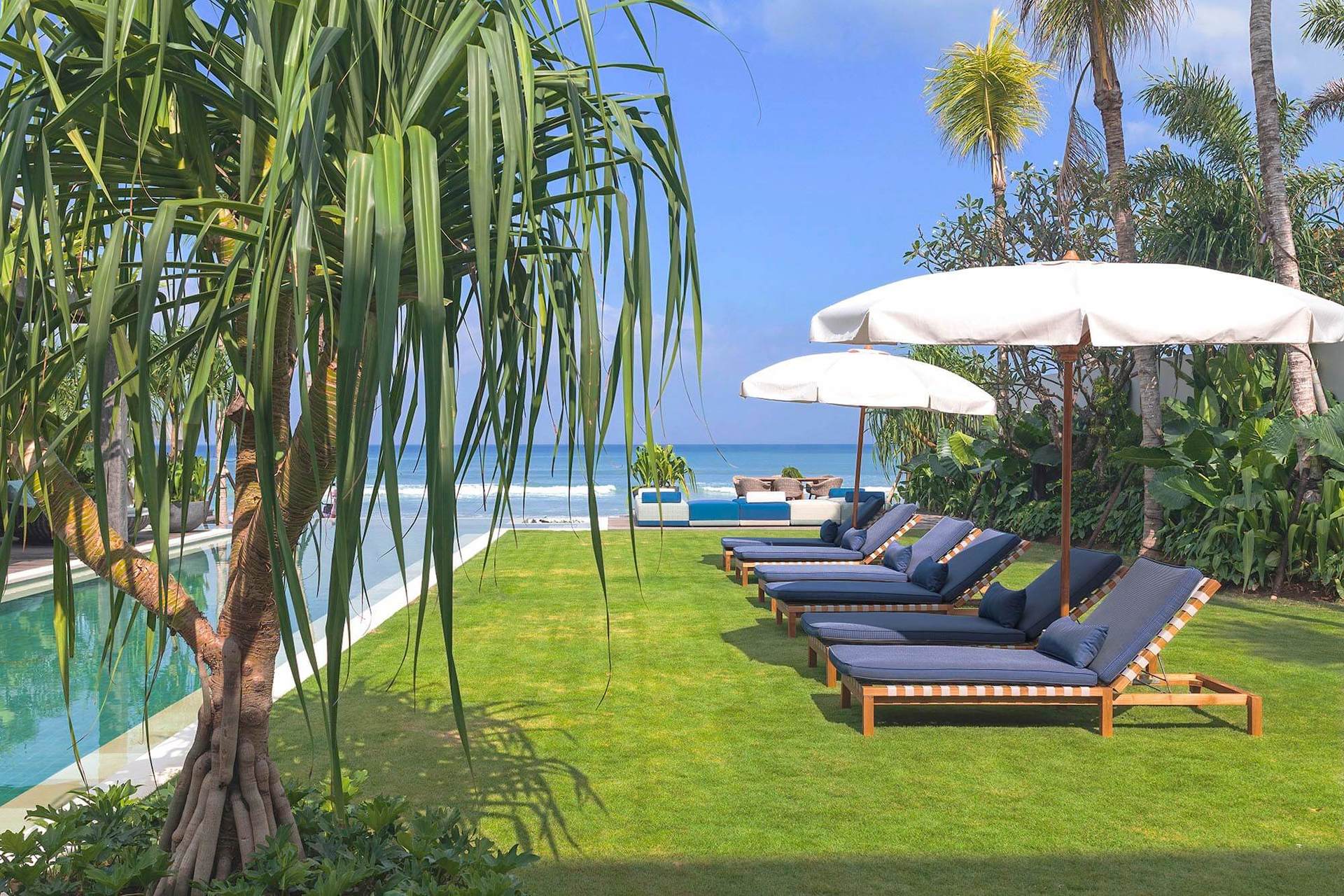 Bali'de Sahile Yakın Lüks Villa Kiralama, Bali Villa 1055