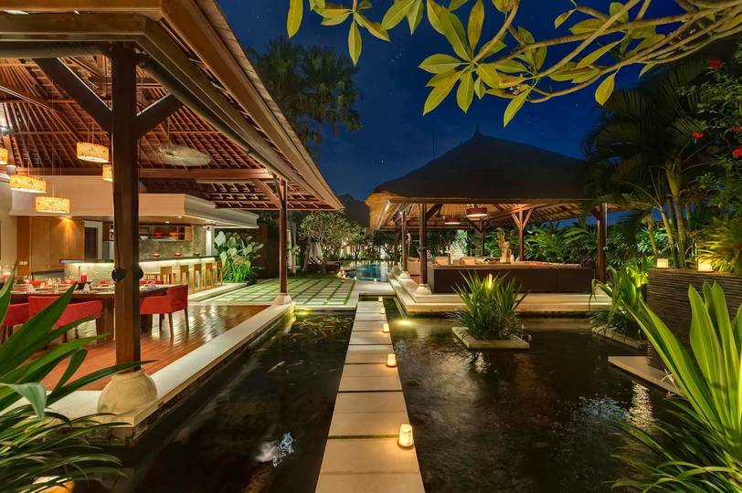 Özel Havuzlu Lüks 5 Yatak Odalı Villa, Bali Villa 1057