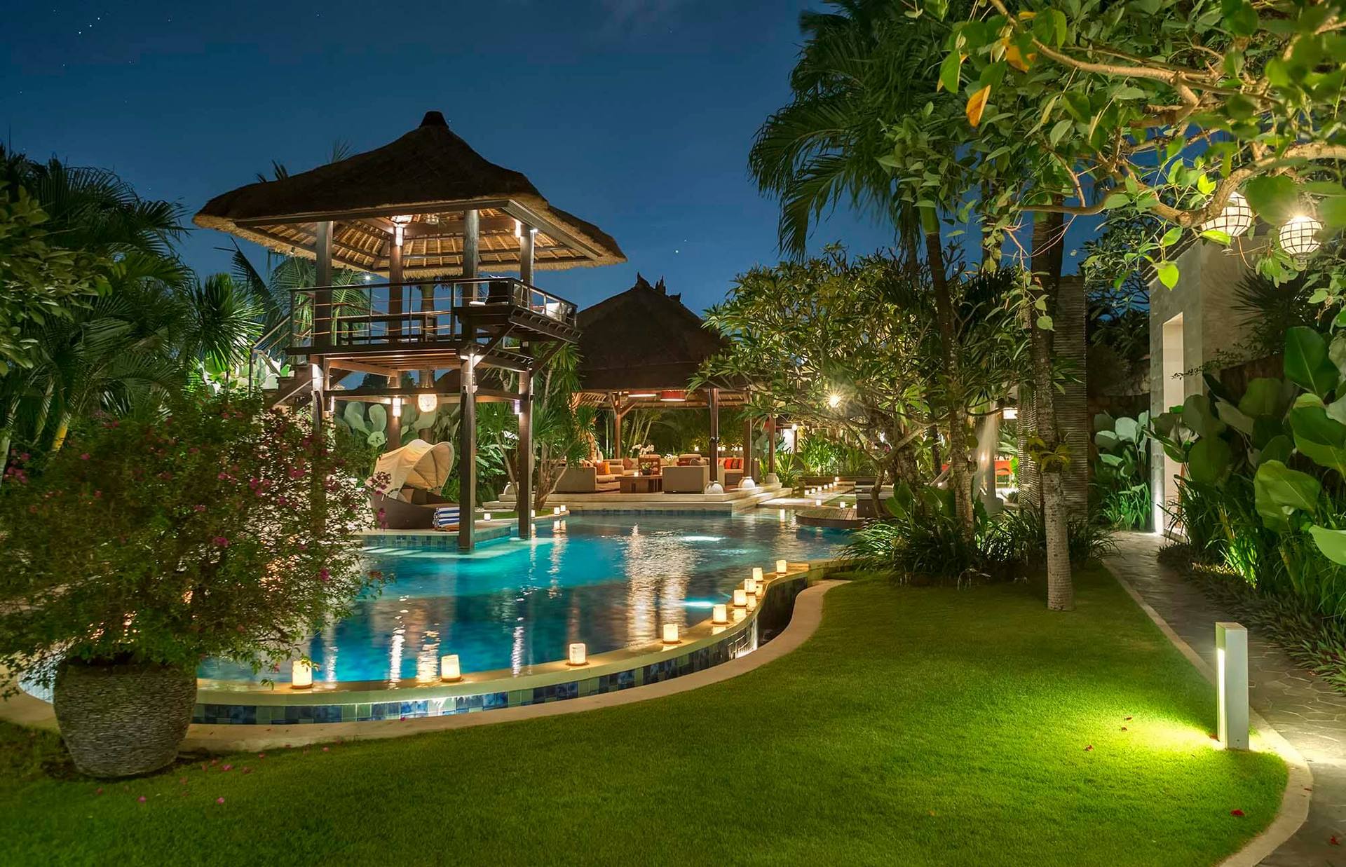 Özel Havuzlu Lüks 5 Yatak Odalı Villa, Bali Villa 1057