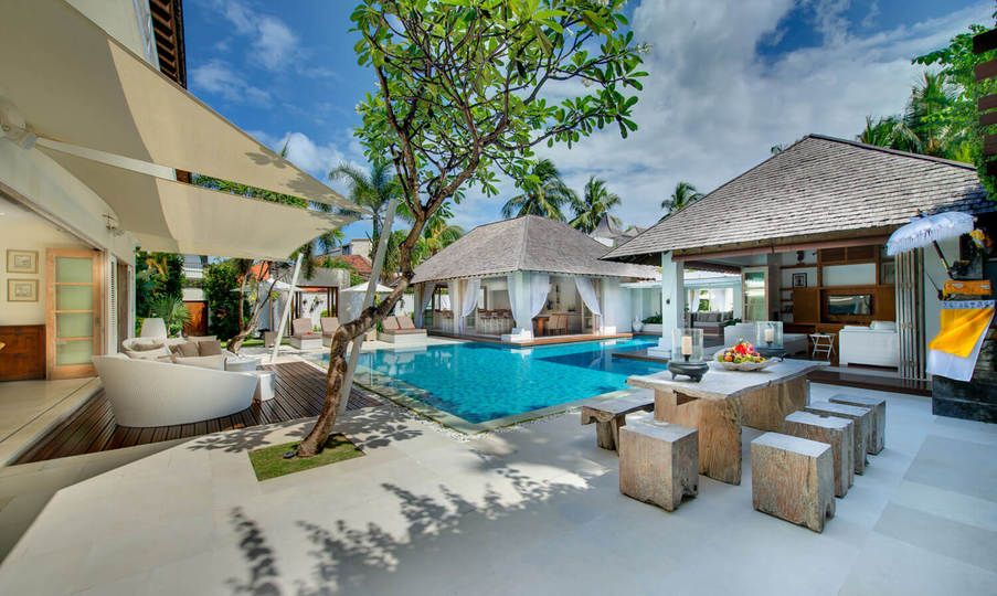 Bali'de Sahile Yakın Lüks Villa Kiralama, Bali Villa 1064