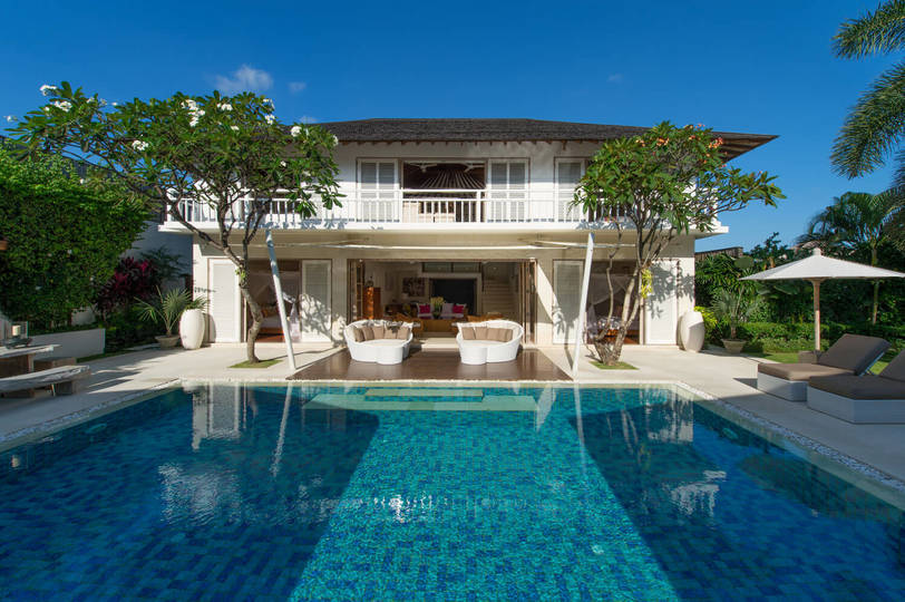 Bali'de Sahile Yakın Lüks Villa Kiralama, Bali Villa 1064, Seminyak, Indonesia