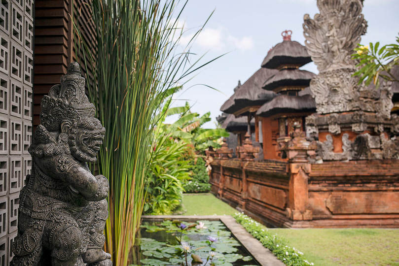 Bali'de Sahile Yakın Lüks Villa Kiralama, Bali Villa 1068