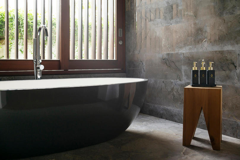 Bali'de Sahile Yakın Lüks Villa Kiralama, Bali Villa 1068