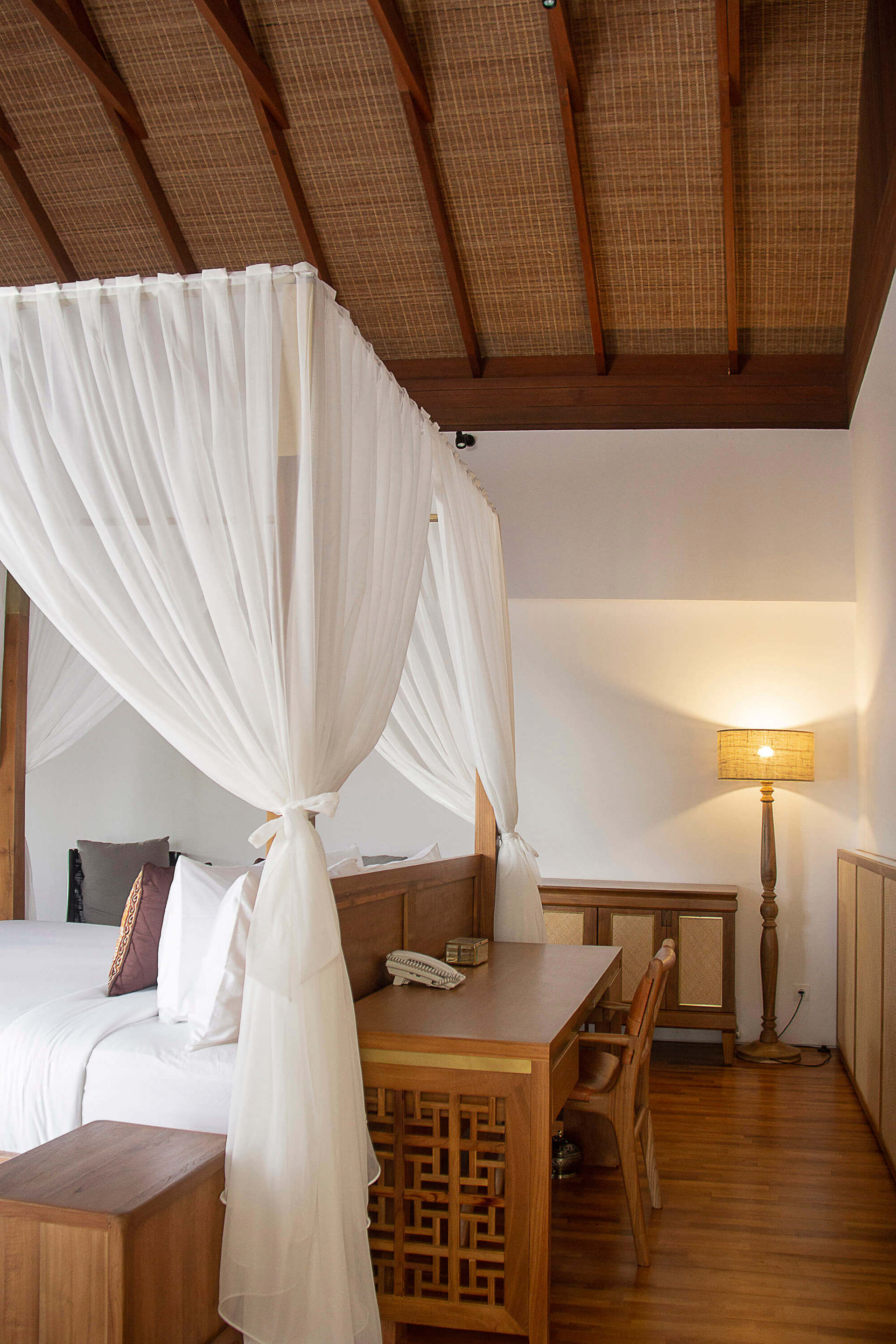Bali'de Sahile Yakın Lüks Villa Kiralama, Bali Villa 1068