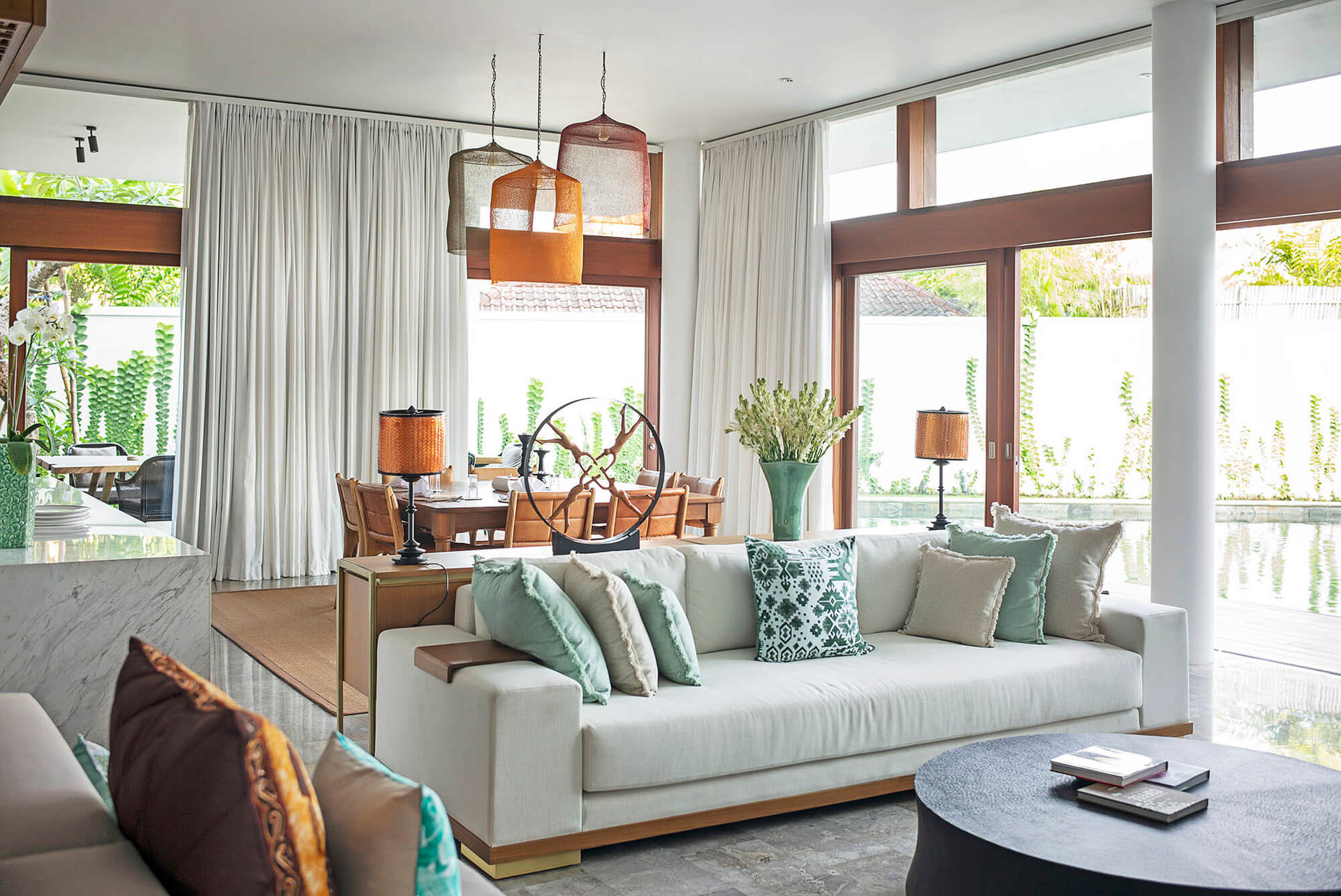 Bali'de Sahile Yakın Lüks Villa Kiralama, Bali Villa 1068